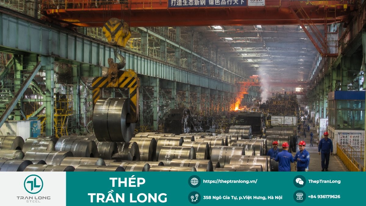Giá thép hôm nay 20/7/2026: Loạt nhà máy Trung Quốc nâng giá HRC khi sản lượng nửa đầu năm giảm 3% 1 Nhà máy thép Trung Quốc sản xuất thép cuộn cán nóng